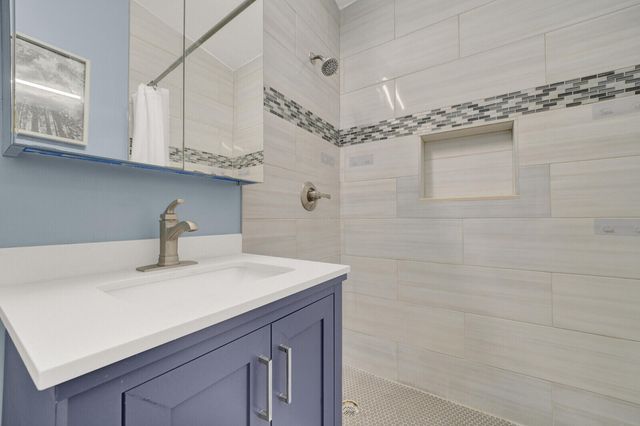 2824 NW 6th Avenue, Wilton Manors, FL 33311