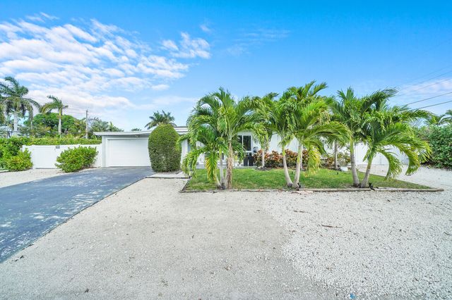 2824 NW 6th Avenue, Wilton Manors, FL 33311
