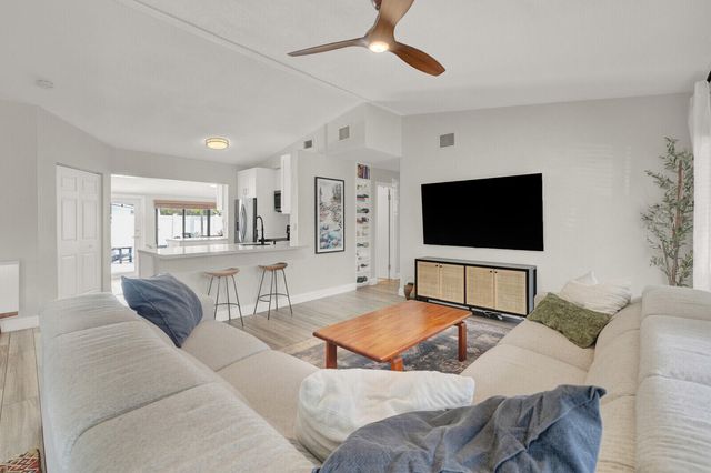 2824 NW 6th Avenue, Wilton Manors, FL 33311