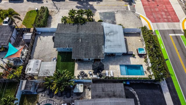 2824 NW 6th Avenue, Wilton Manors, FL 33311