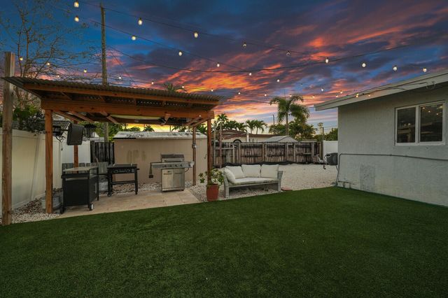 2824 NW 6th Avenue, Wilton Manors, FL 33311