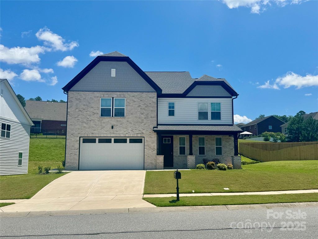 305 Pleasant Hill Drive SE, Concord, NC 28025