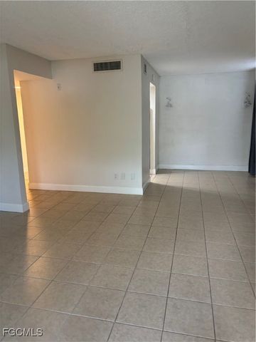 2366 E Mall DR 119, Fort Myers, FL 33901