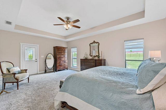 203 Sundance Drive, Van Alstyne, TX 75495