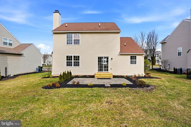 238 PENNLAND FARM DR, Perkasie, PA 18944