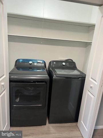 10 N MAIN ST, Pittsgrove, NJ 08318