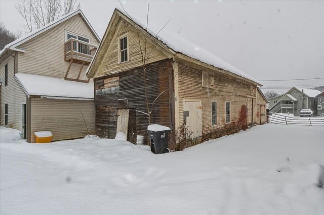 21 Lower Main W Street, Johnson, VT 05656