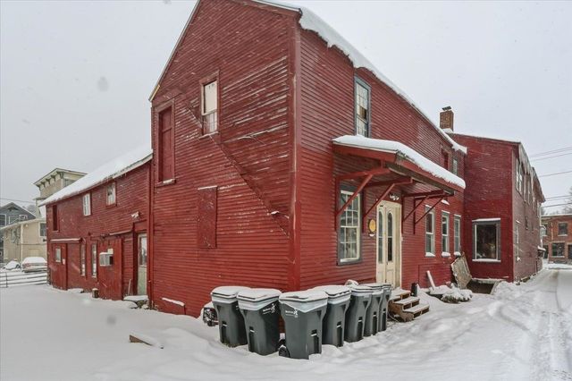 21 Lower Main W Street, Johnson, VT 05656