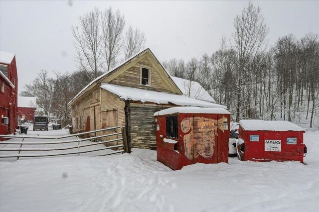 21 Lower Main W Street, Johnson, VT 05656