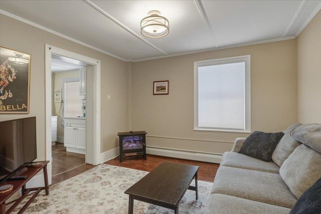 21 Lower Main W Street, Johnson, VT 05656