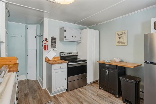 21 Lower Main W Street, Johnson, VT 05656