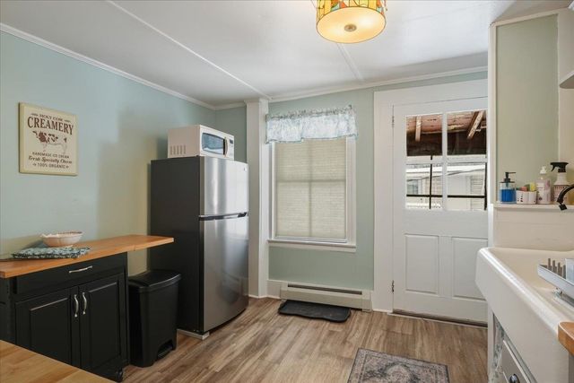 21 Lower Main W Street, Johnson, VT 05656