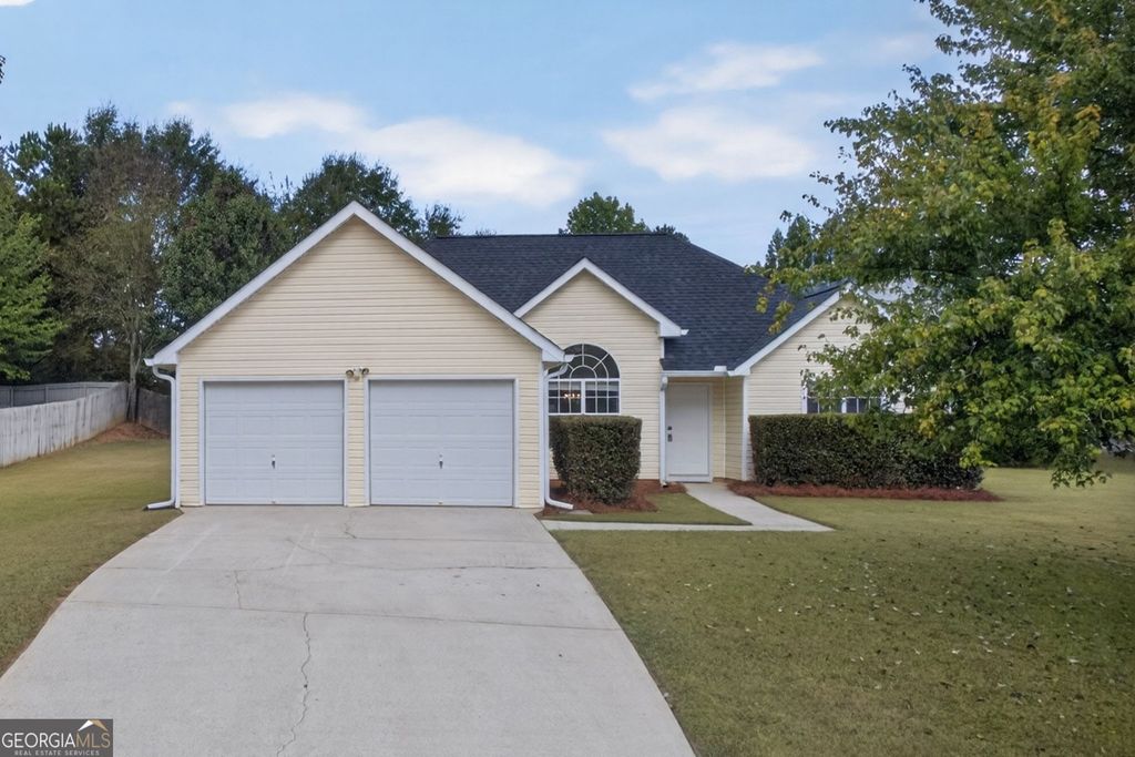 4135 Green Field Drive, Douglasville, GA 30135 — exterior