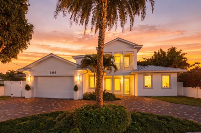 2009 NE 21ST Street, Fort Lauderdale, FL 33305