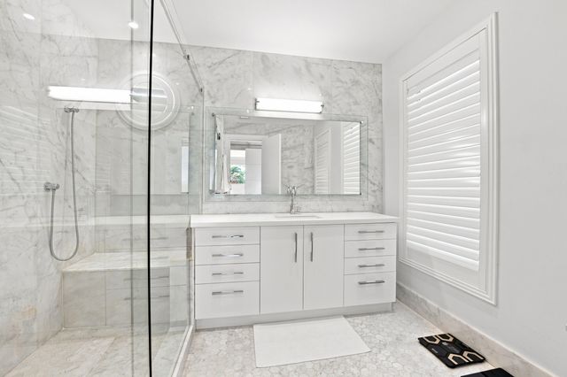 2009 NE 21ST Street, Fort Lauderdale, FL 33305