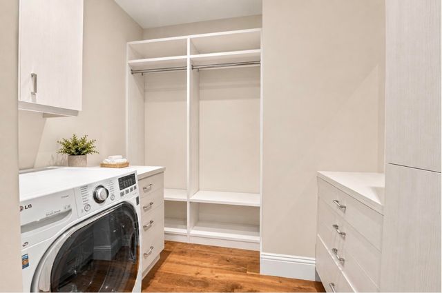 2009 NE 21ST Street, Fort Lauderdale, FL 33305