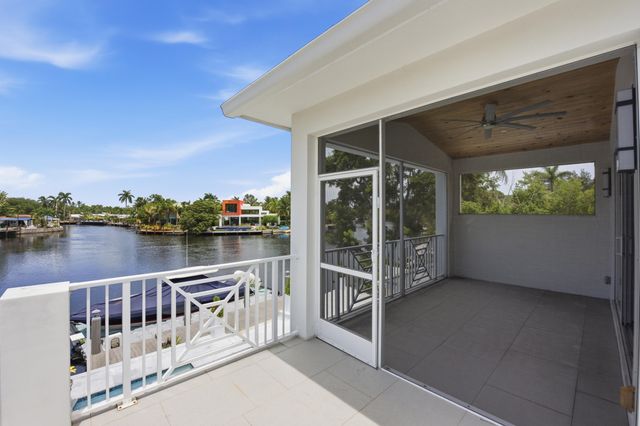 2009 NE 21ST Street, Fort Lauderdale, FL 33305