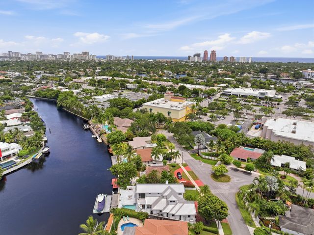 2009 NE 21ST Street, Fort Lauderdale, FL 33305