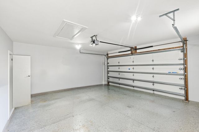 2009 NE 21ST Street, Fort Lauderdale, FL 33305