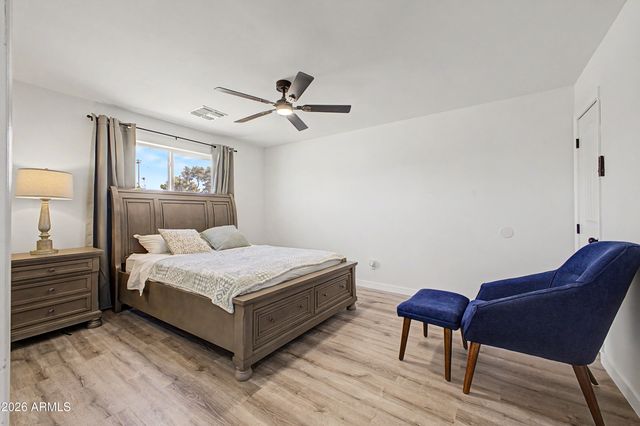 3901 W ELM Street, Phoenix, AZ 85019