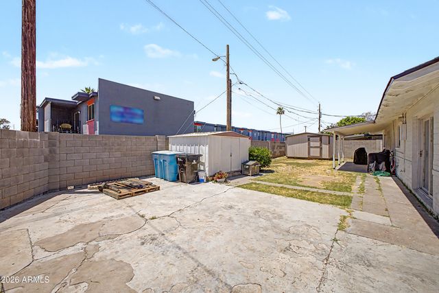 3901 W ELM Street, Phoenix, AZ 85019