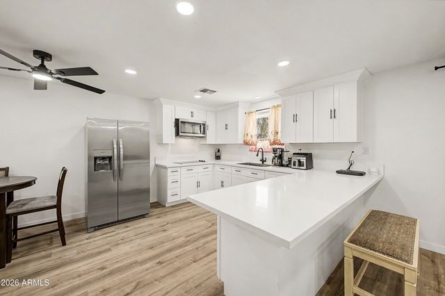 3901 W ELM Street, Phoenix, AZ 85019
