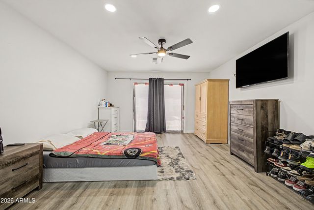 3901 W ELM Street, Phoenix, AZ 85019