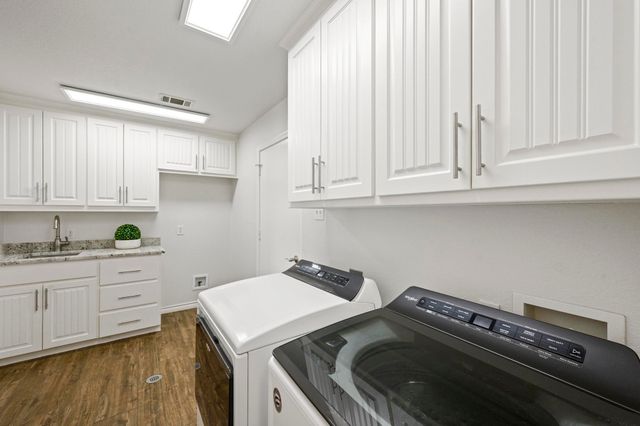 1070 Lakeview Court, Copper Canyon, TX 76226