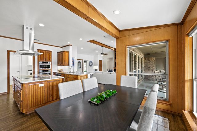 1070 Lakeview Court, Copper Canyon, TX 76226