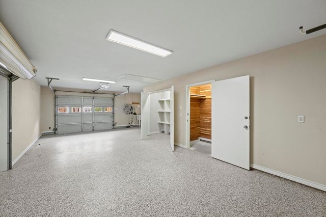 1070 Lakeview Court, Copper Canyon, TX 76226