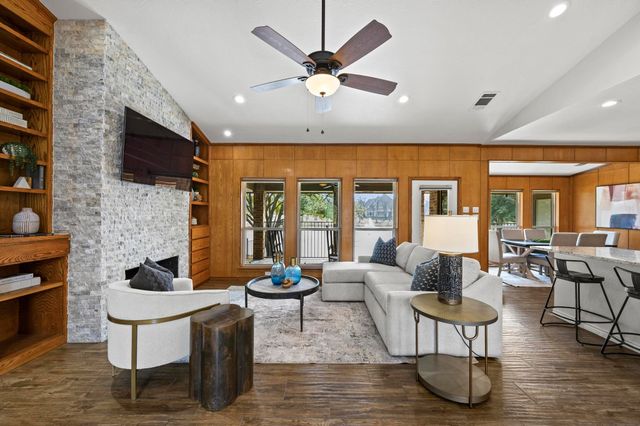 1070 Lakeview Court, Copper Canyon, TX 76226