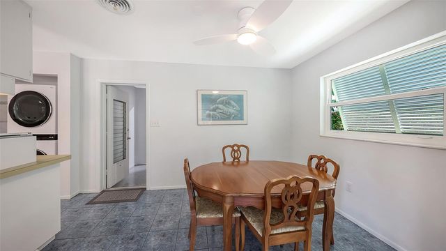 524 GLEN OAK ROAD, Venice, FL 34293