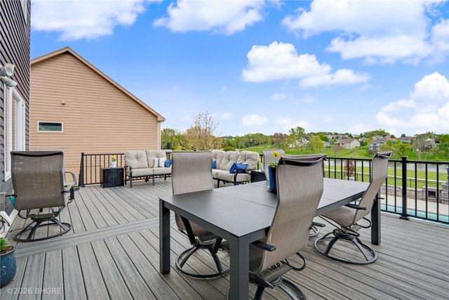 5085 Copper Creek Drive, Pleasant Hill, IA 50327