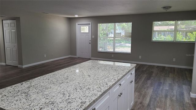 4611 W VILLA ROSA STREET, Tampa, FL 33611