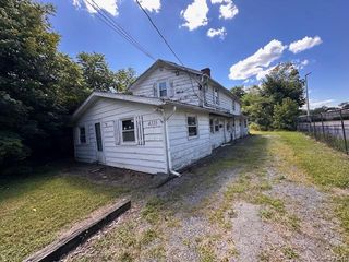 4335 Albany Post Road, Hyde Park, NY 12538