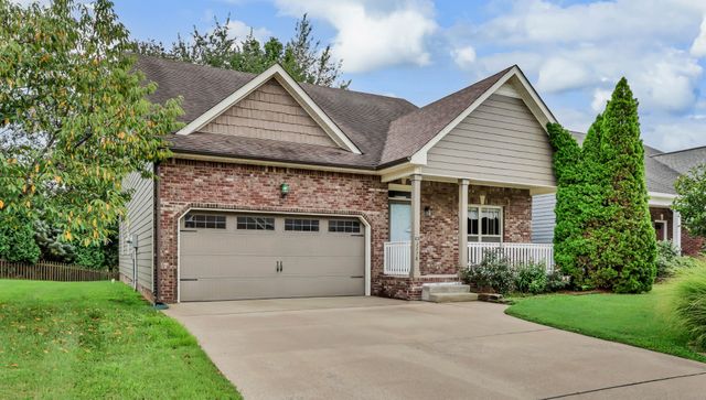 2228 Fairfax Dr, Clarksville, TN 37043