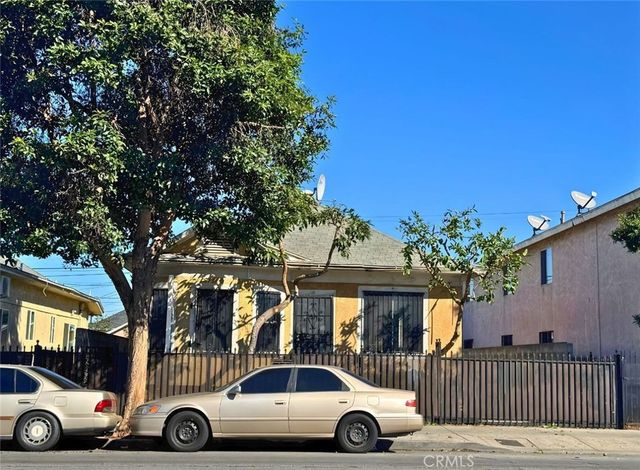 415 E Vernon Avenue, Los Angeles, CA 90011