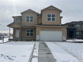 19005 W 169th Place, Olathe, KS 66062