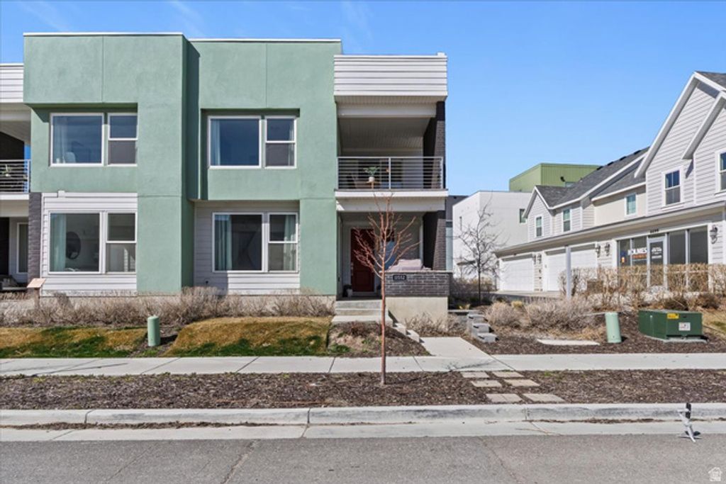 11552 S WATERCOURSE RD, South Jordan, UT 84009