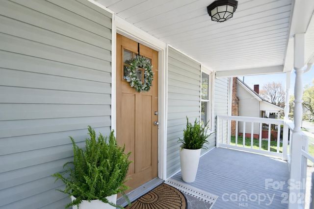 269 Misenheimer Drive NW, Concord, NC 28025