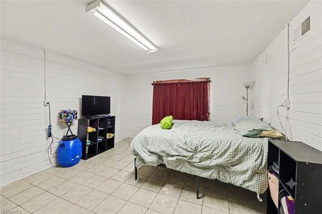 1211 E Willowbrook Drive, Burlington, NC 27215