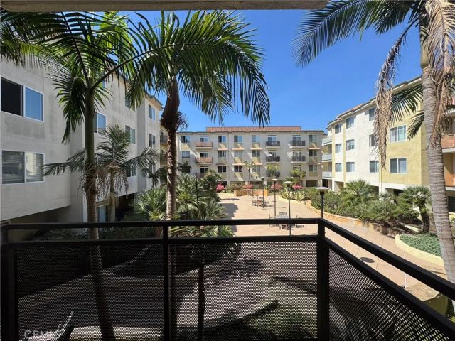 13200 Pacific Promenade 217, Playa Vista, CA 90094