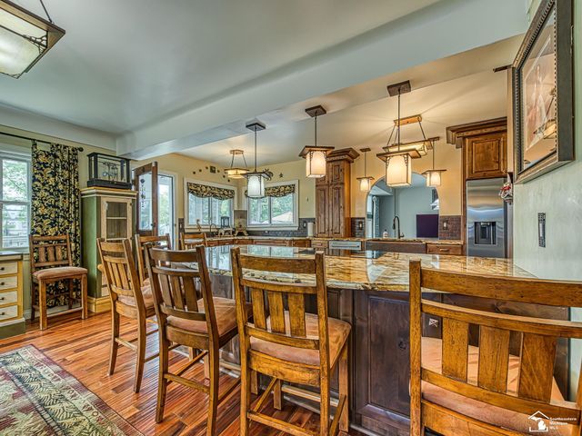 404 E Elm Avenue, Monroe, MI 48162