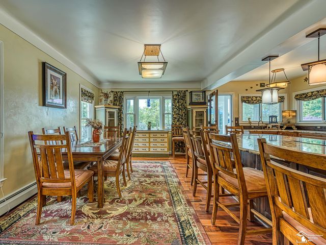 404 E Elm Avenue, Monroe, MI 48162