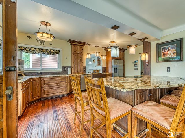 404 E Elm Avenue, Monroe, MI 48162