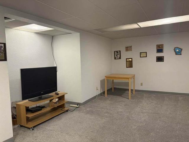 3225 S 39th STREET, Milwaukee, WI 53215