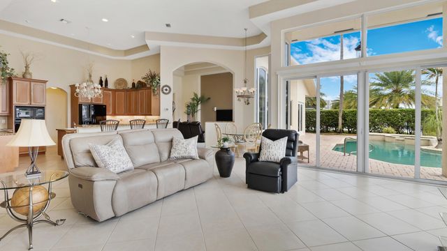 2761 SE 9TH Street, Pompano Beach, FL 33062