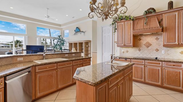 2761 SE 9TH Street, Pompano Beach, FL 33062
