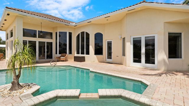2761 SE 9TH Street, Pompano Beach, FL 33062
