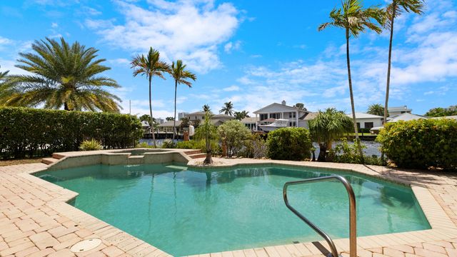 2761 SE 9TH Street, Pompano Beach, FL 33062